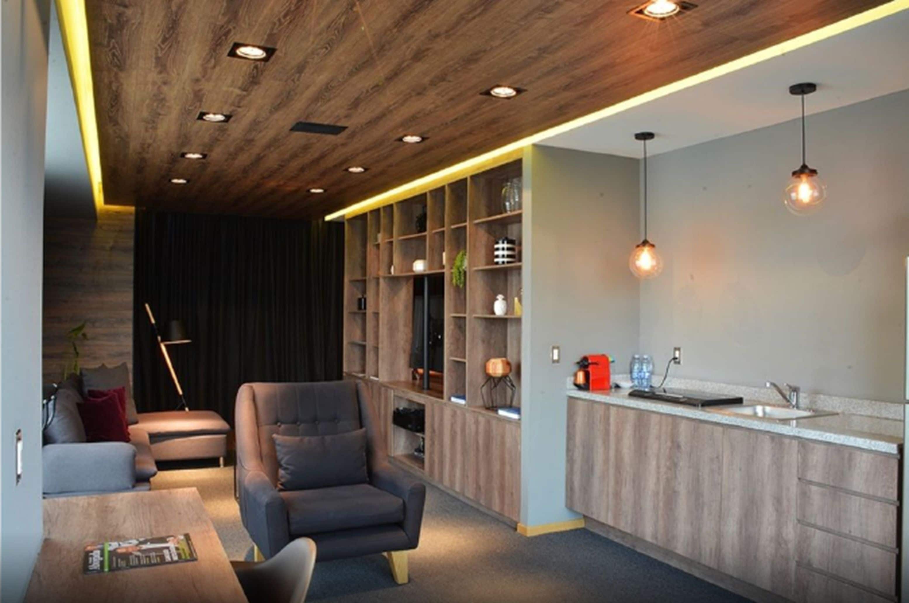 Smart TV de 45 pulgadas con canales por cable y televisión 