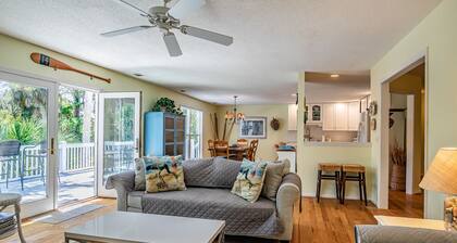 Luxury Spacious Beach House Thanksgiving open
