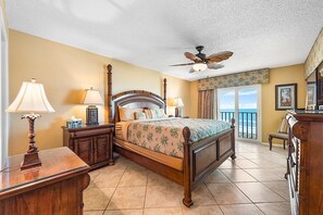 3 bedrooms, iron/ironing board, travel crib, WiFi