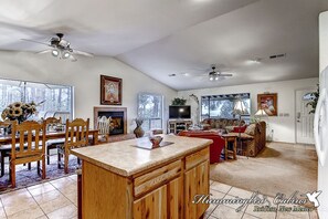 TV, peis og DVD-spiller