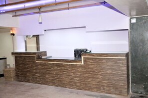 Reception hall - Hotel Sagar Lodging (Chhatrapati Sambhajinagar)