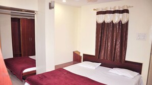 Unclassified image, 4 of 18, button - Hotel Sagar Lodging (Chhatrapati Sambhajinagar)