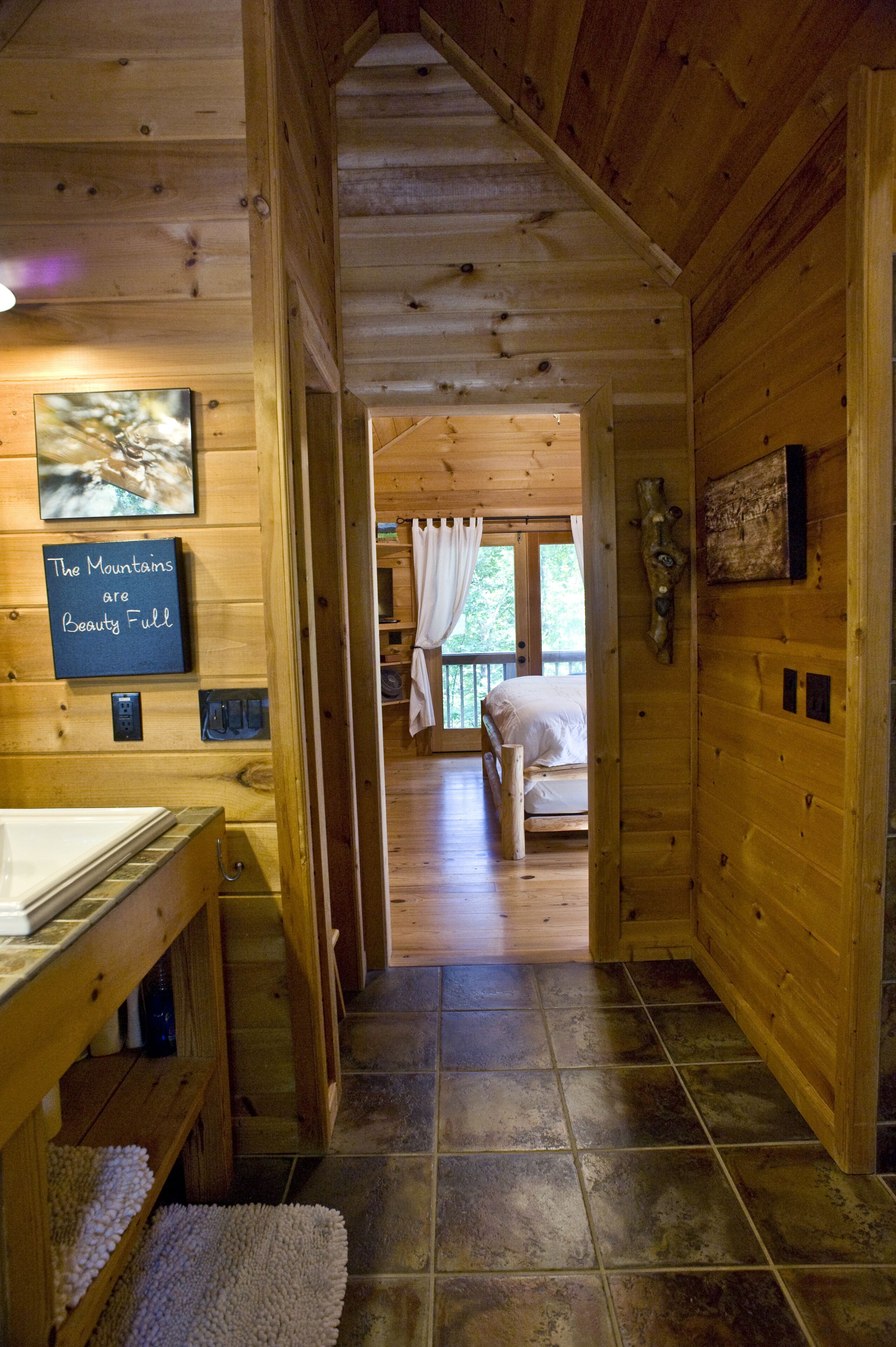 Mountain Cabin on Cooper Creek Reviews, Deals & Photos 2026