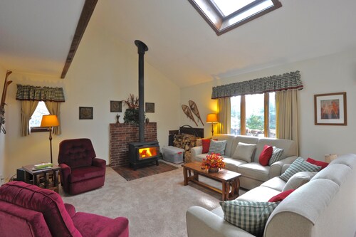 Spectacular 4 Bed Killington Home