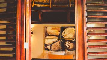 King Suite Roja | 1 Schlafzimmer, hochwertige Bettwaren, Zimmersafe