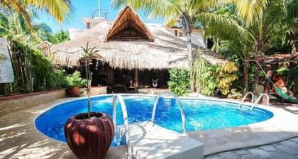 Cocos Cabañas Playa del Carmen Adults only