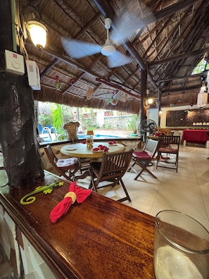 Free daily continental breakfast  - Cocos Cabañas Playa del Carmen Adults only (Playa del Carmen)