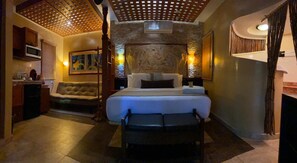 Junior Suite Café | 1 bedroom, premium bedding, in-room safe, soundproofing - Cocos Cabañas Playa del Carmen Adults only (Playa del Carmen)