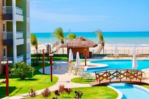 2 outdoor pools, open 7:00 AM to 8:00 PM, free pool cabanas - TERRAMARIS APARTMENTS RESORT (Aquiraz)