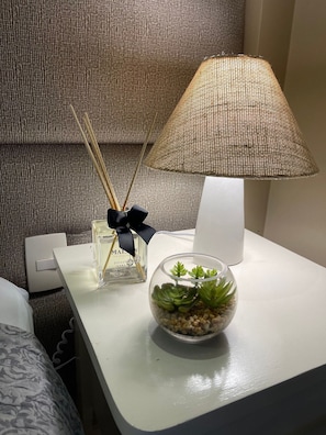 Deluxe Apartment, 3 Bedrooms, Balcony, Sea View | Interior detail