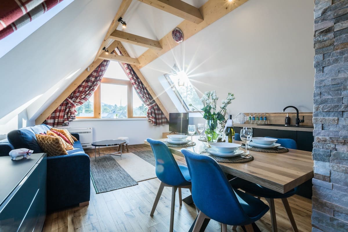 Premium-Apartment, 2 Schlafzimmer (1) | Schallisolierte Zimmer, kostenloses WLAN, Bettwäsche