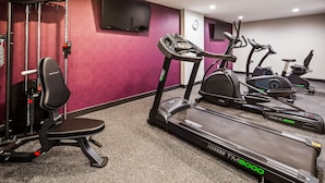 Fitness facility - Best Western Plus Stadium Inn (Bronx)