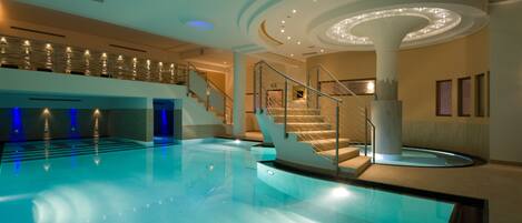 2 indoor pools, sun loungers