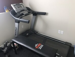 Fitness facility - Enjoy Country Living (Coalhurst)