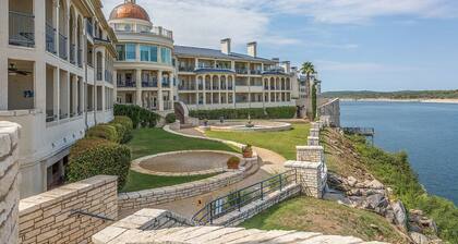Lake Travis Atemberaubende Aussicht auf das Wasser, Pool, W / Zugang zur Bootsrampe. Haustierfreundlich