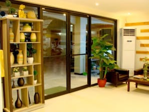 Interior - Airport Poddotel (Pasay)