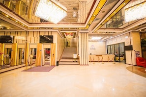 Lobby - Milu Hotel (Guangzhou)