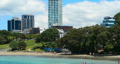 takapuna huron holiday homes