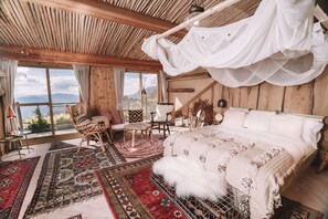 Grand Double Room | Premium bedding, minibar, blackout drapes, free WiFi - Impression Nordic Manor Club (Ren'ai)