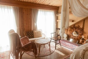 Grand Double Room | Premium bedding, blackout drapes, free WiFi, bed sheets