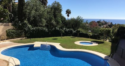 Fuengirolan asunto - itsepalveluhuoneisto Fuengirolassa, Costa Del Solissa