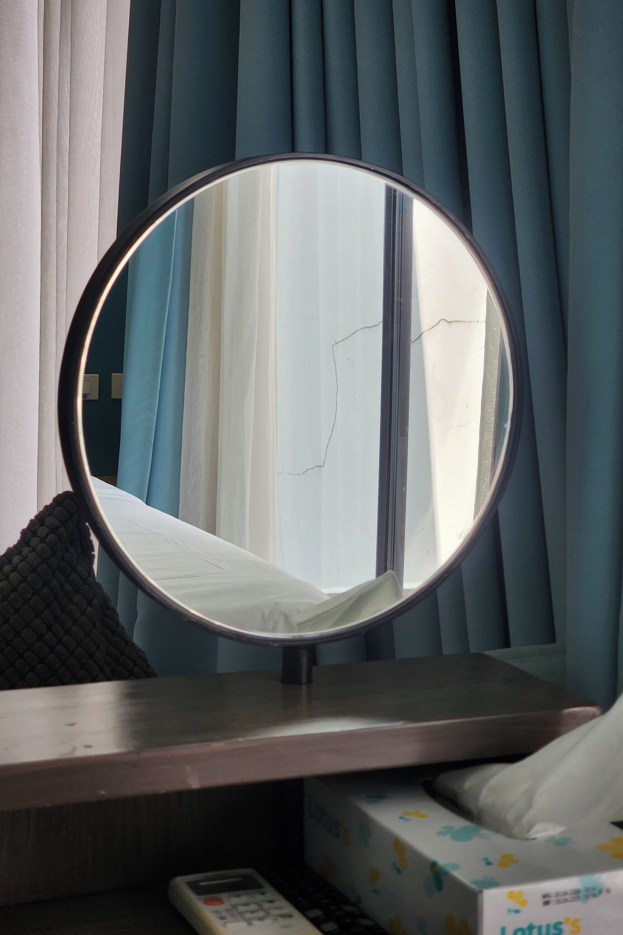 simply deluxe room | free wifi, bed sheets