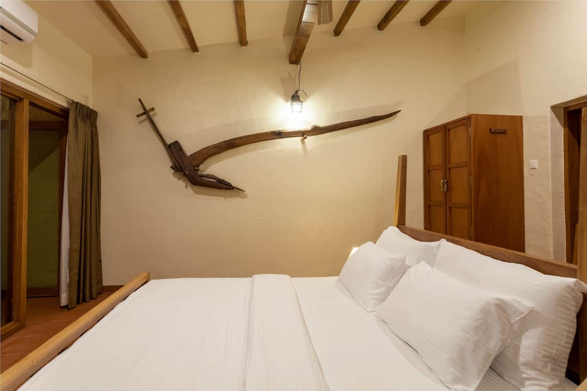 Standard Deluxe Room | 1 bedroom, Egyptian cotton sheets, premium bedding, memory foam beds