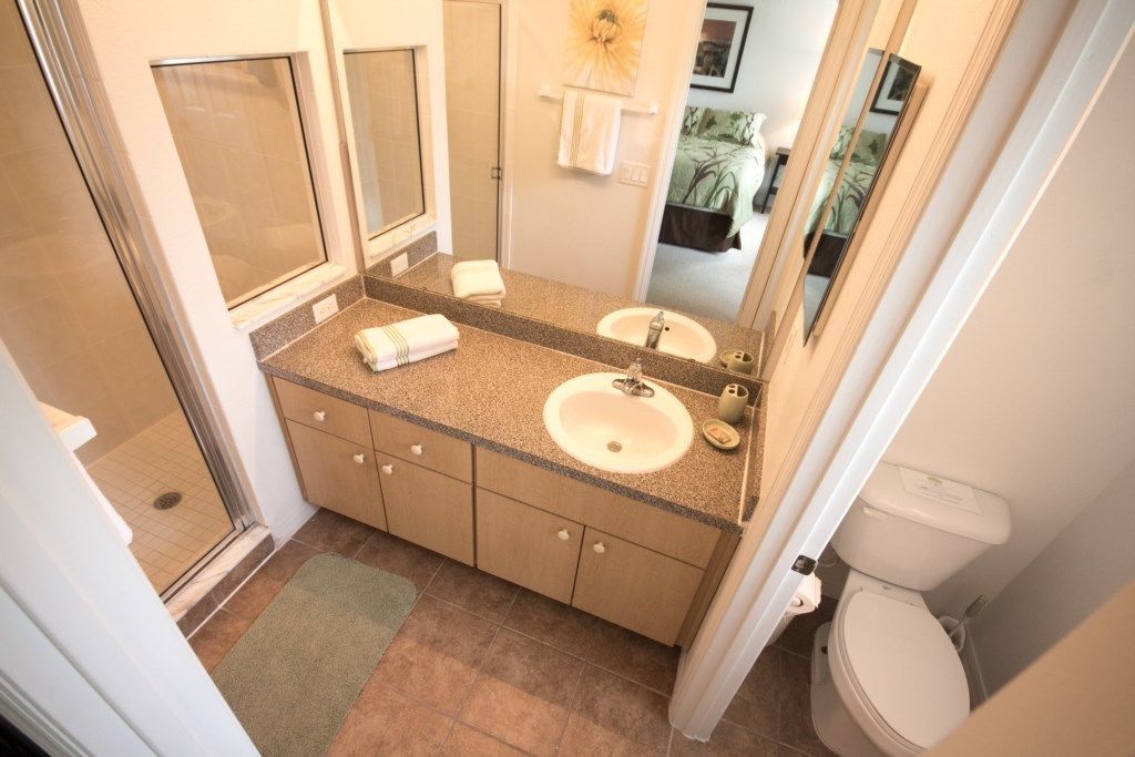 Family Townhome, Balcony, Garden Area | Bathroom shower