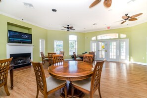 Restaurant - Ahr112 - Emerald Island - 7 Bed 4 Baths Villa (Kissimmee)