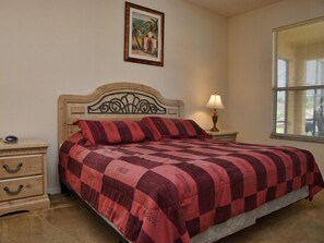 Family Villa, Multiple Bedrooms, Hot Tub, Garden Area | 7 bedrooms, laptop workspace, iron/ironing board, bed sheets - Ahr112 - Emerald Island - 7 Bed 4 Baths Villa (Kissimmee)