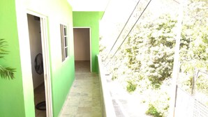 Entrée de l’hébergement 