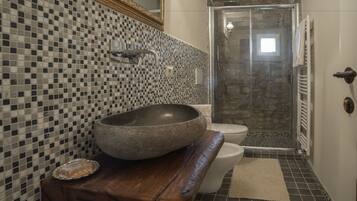 Shower, free toiletries, hair dryer, bathrobes