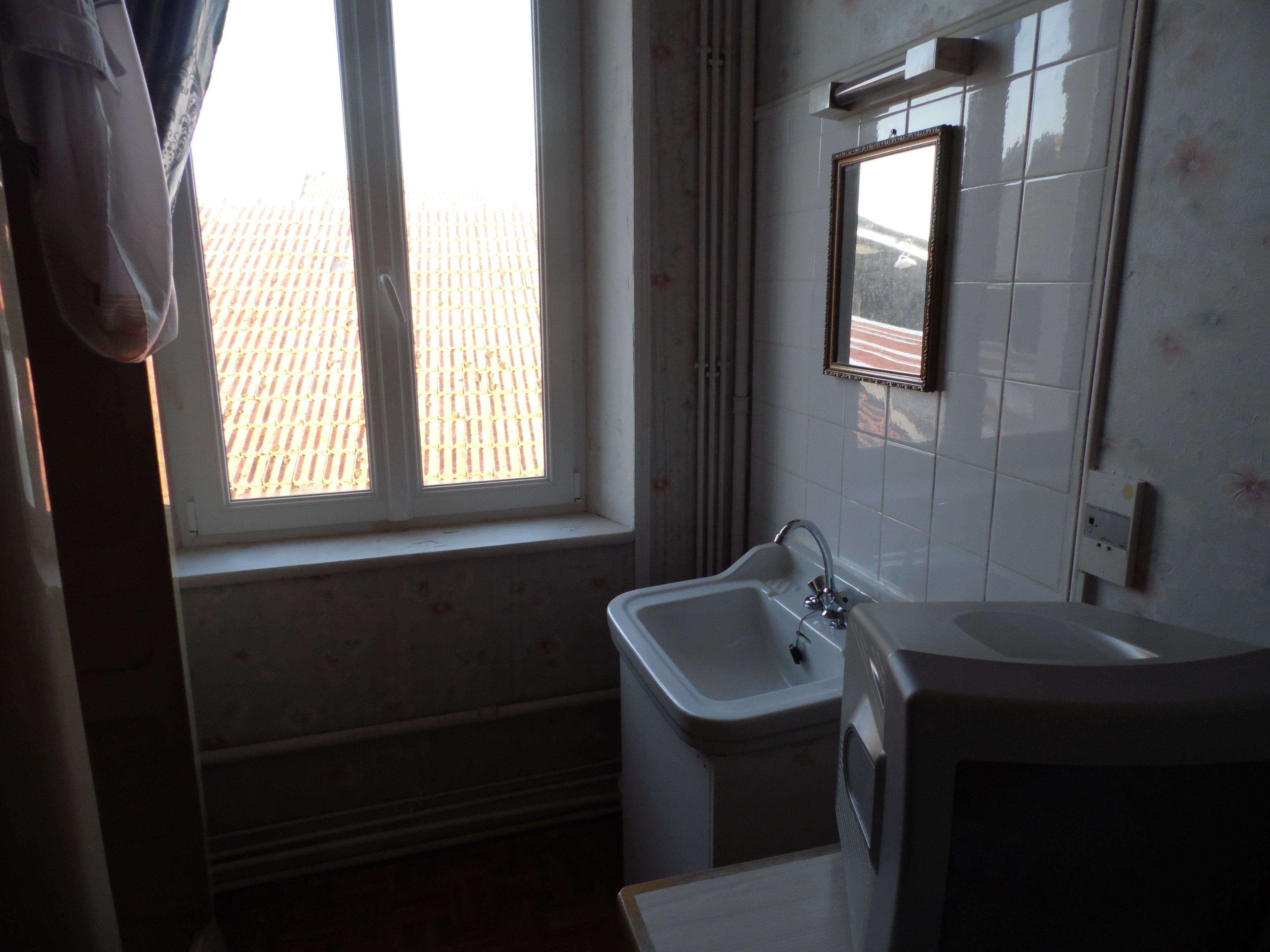 Single Room | Bathroom