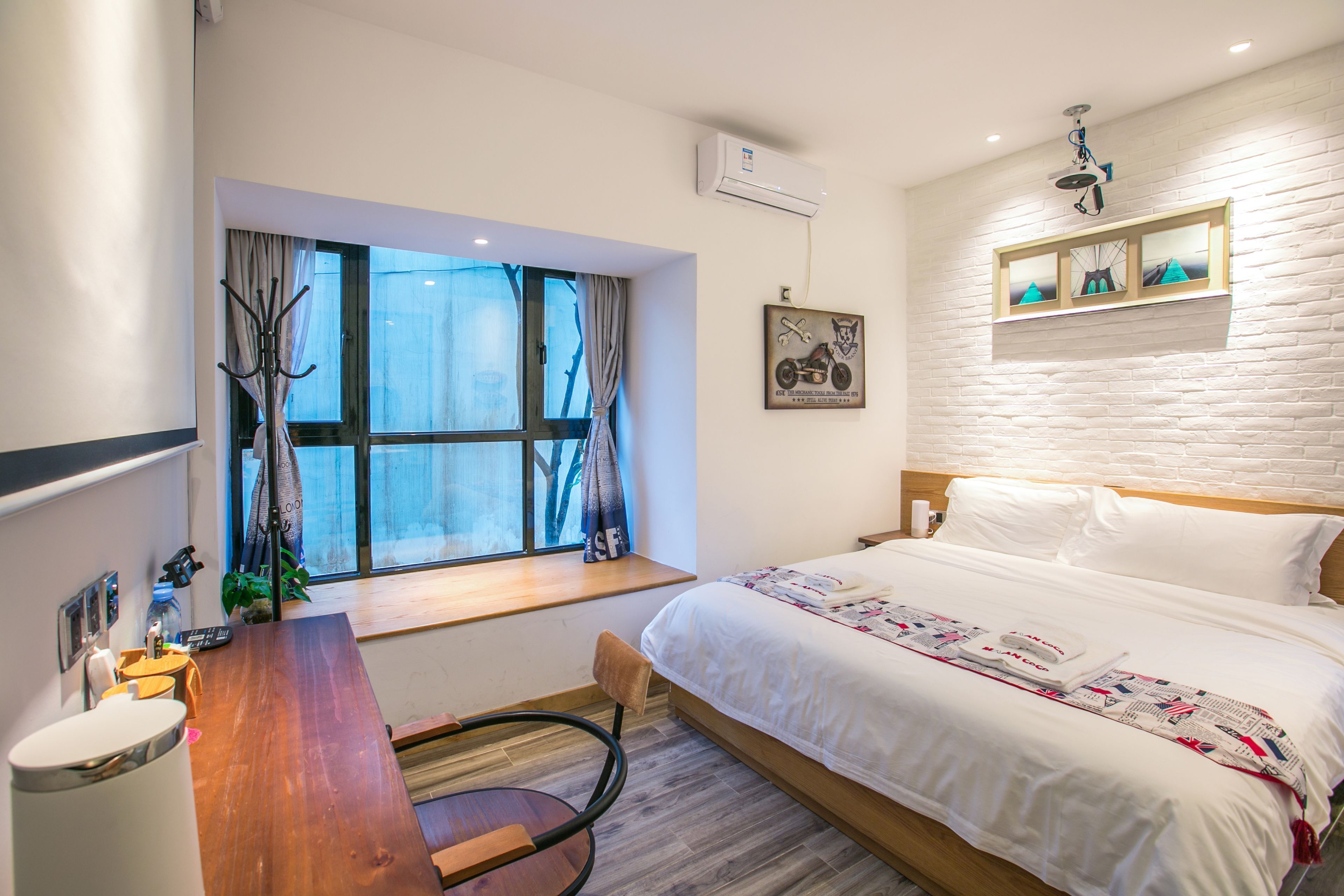 Desk, blackout drapes, iron/ironing board, free WiFi