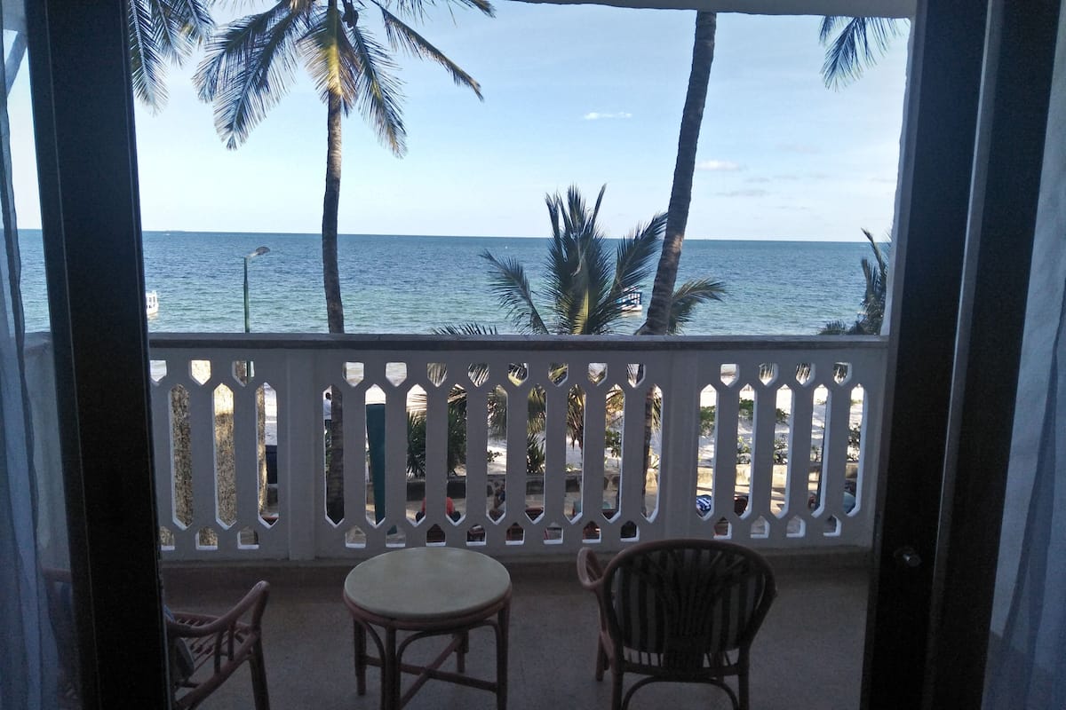 superior room (sea front) | balcony view