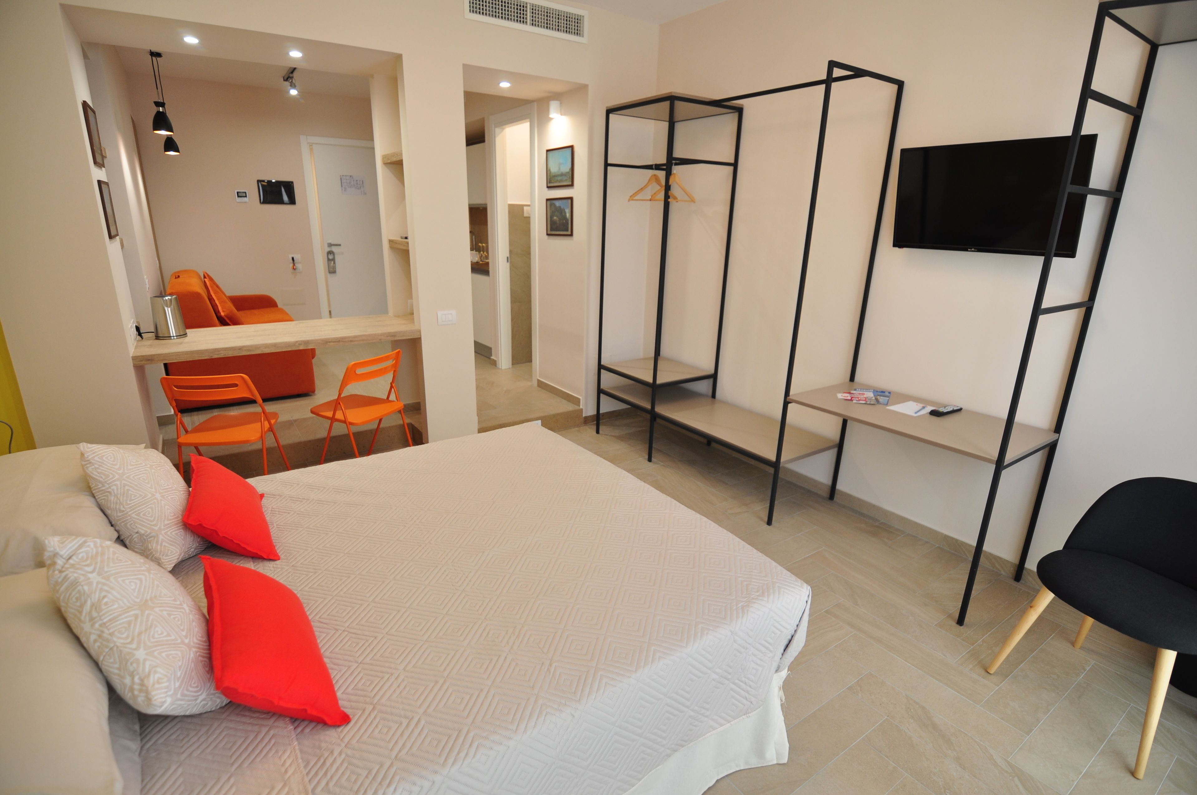 Photo - Delco Naples