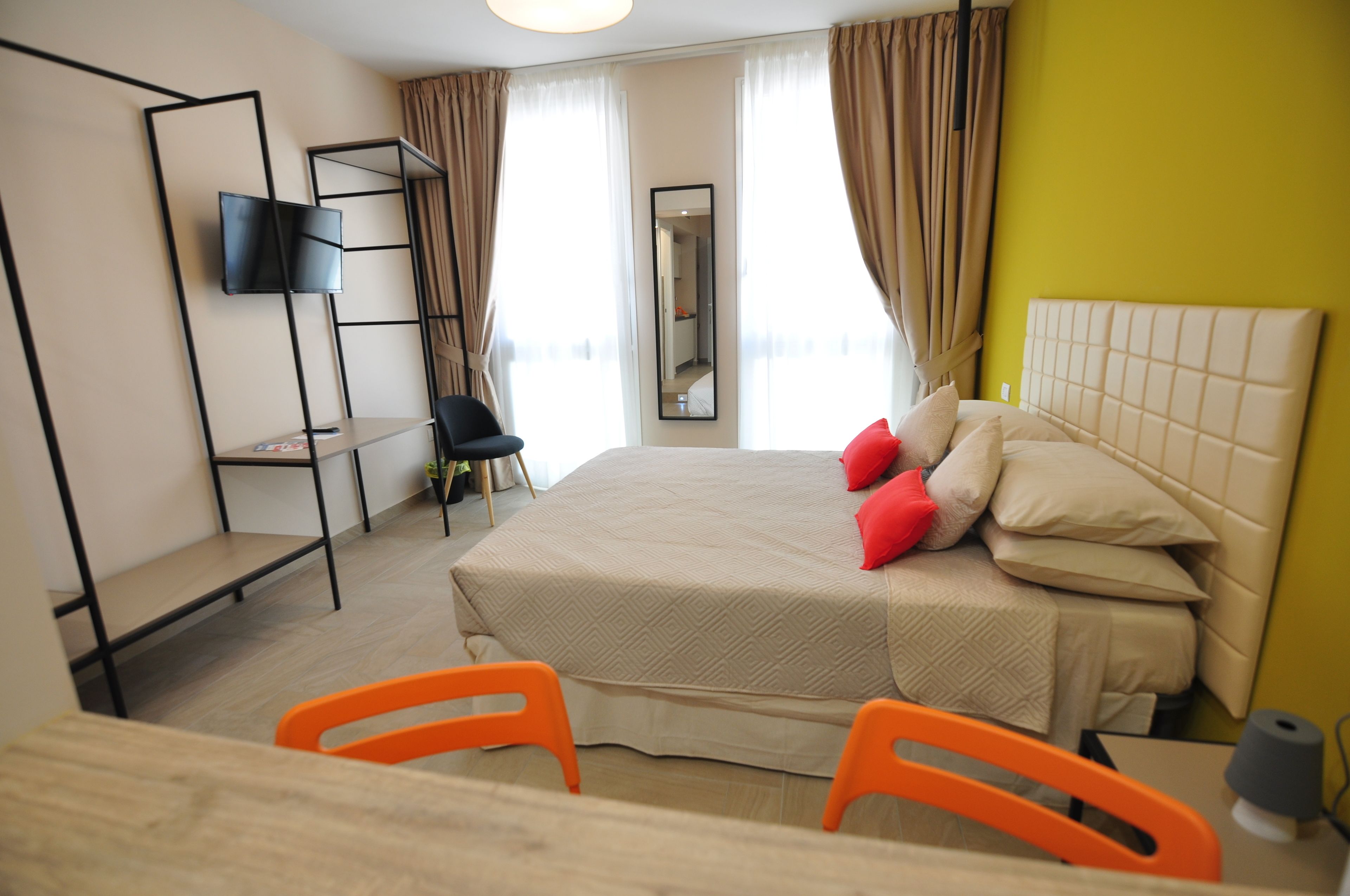 Photo - Delco Naples