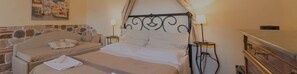 Double Room | Desk, cribs/infant beds, free WiFi, bed sheets - Podere il Poggiolo (Pontassieve)