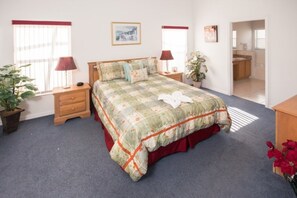 家庭别墅, 私人游泳池, 花园 | 3 多间卧室、笔记本电脑工作区、熨斗/熨衣板、床单