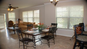 Dining - Ip60329 - Bella Piazza Resort - 3 Bed 3 Baths Condo (Davenport)