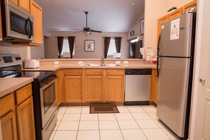 Family Villa, Private Pool, Garden Area | Shared kitchen