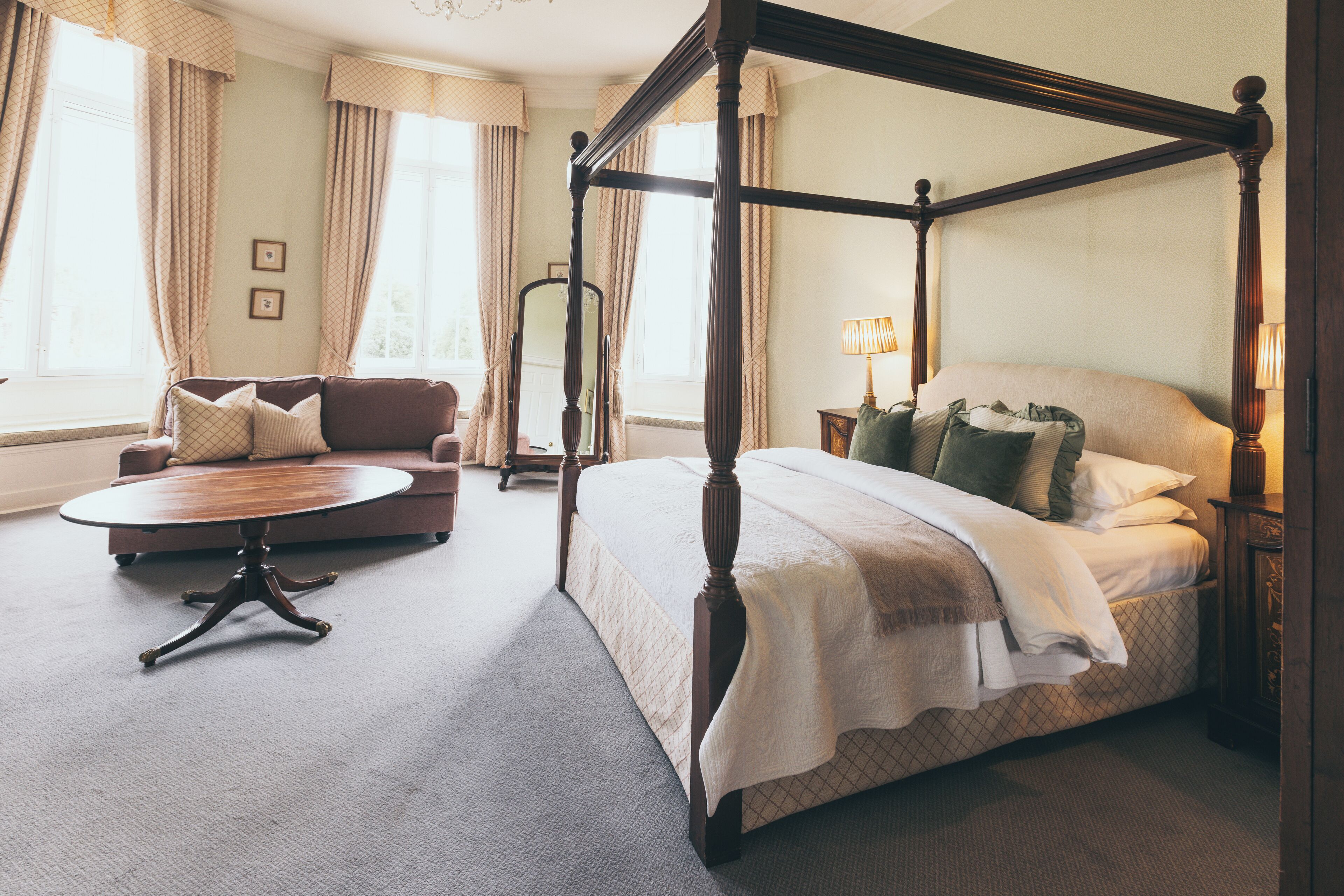 Double Room Single Use | Individually decorated, individually furnished, desk, iron/ironing board