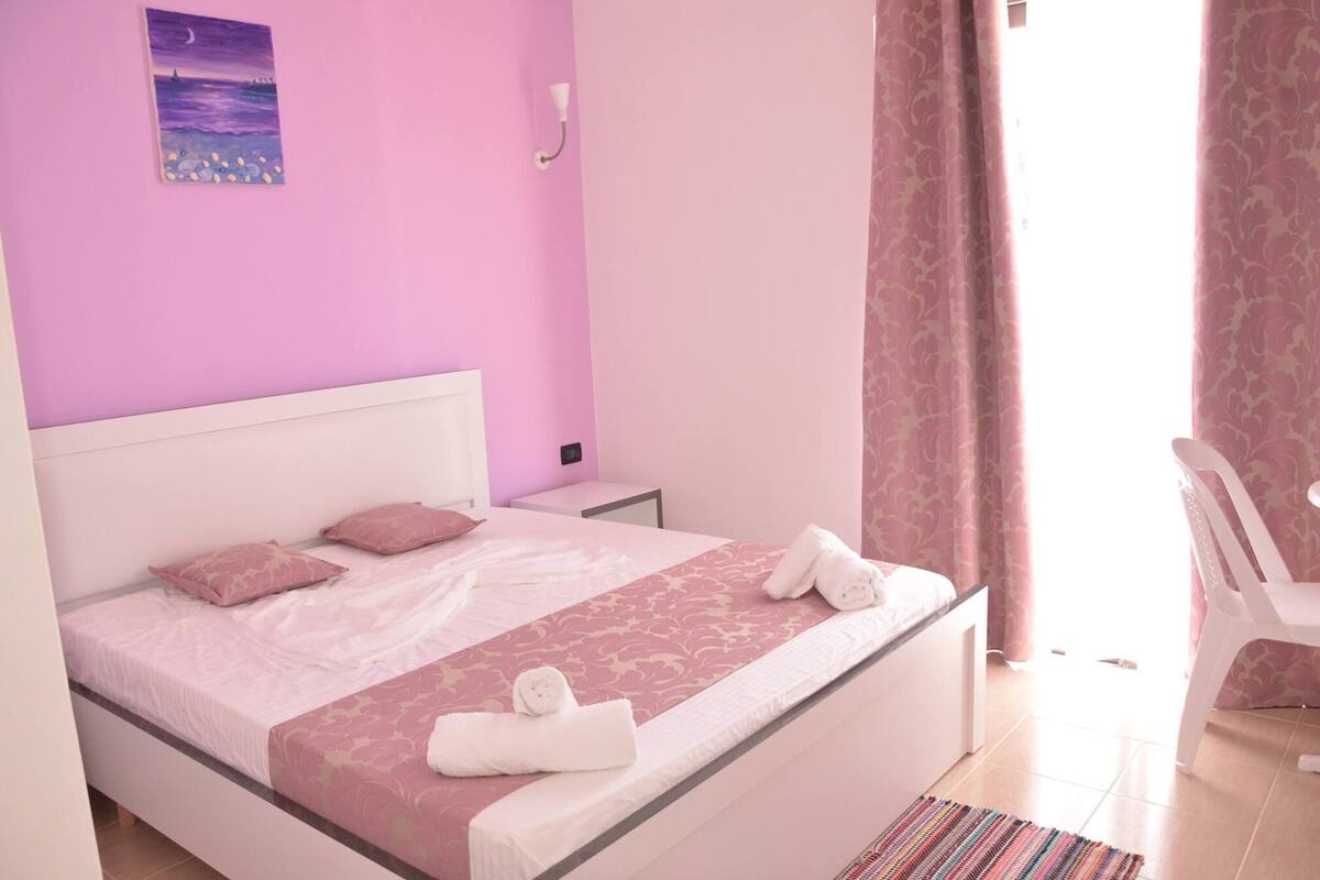 Habitación clásica doble | Minibar, tabla de planchar con plancha, cunas gratuitas y wifi gratis