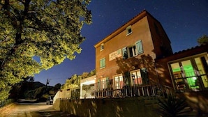 Front of property - evening/night - Auberge de Tesa (Occhiatana)