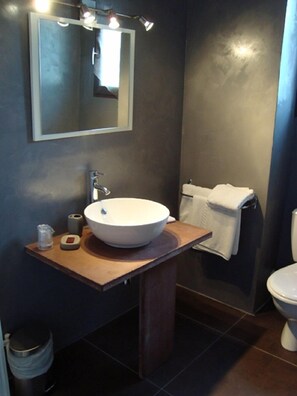 Bathroom - Auberge de Tesa (Occhiatana)