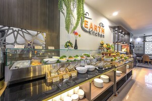 Morgenmadsbuffet hver dag (550 THB pr. person)