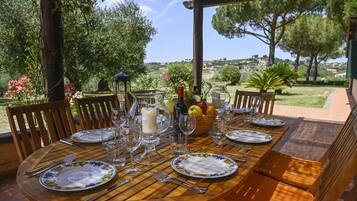 Vila, 4 kamar tidur | Pemandangan taman