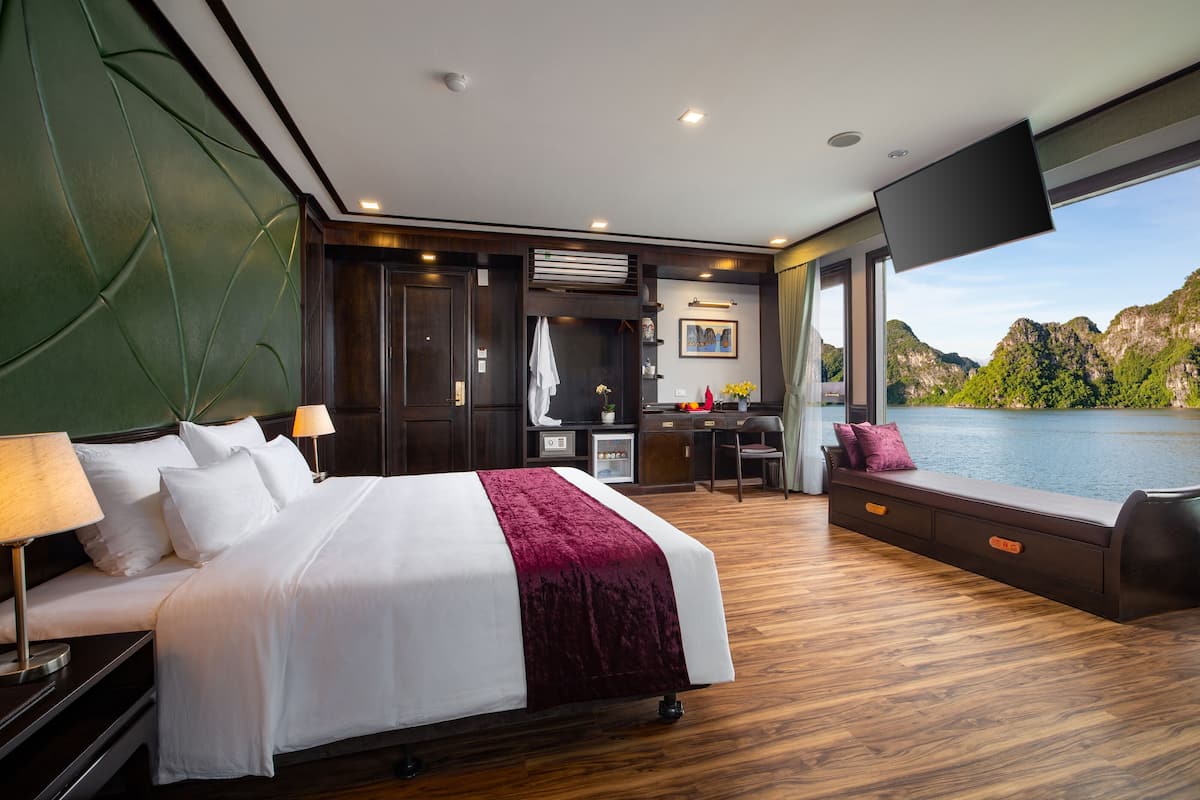 Minibar, in-room safe, desk, free rollaway beds