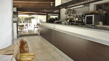 Coffee shop