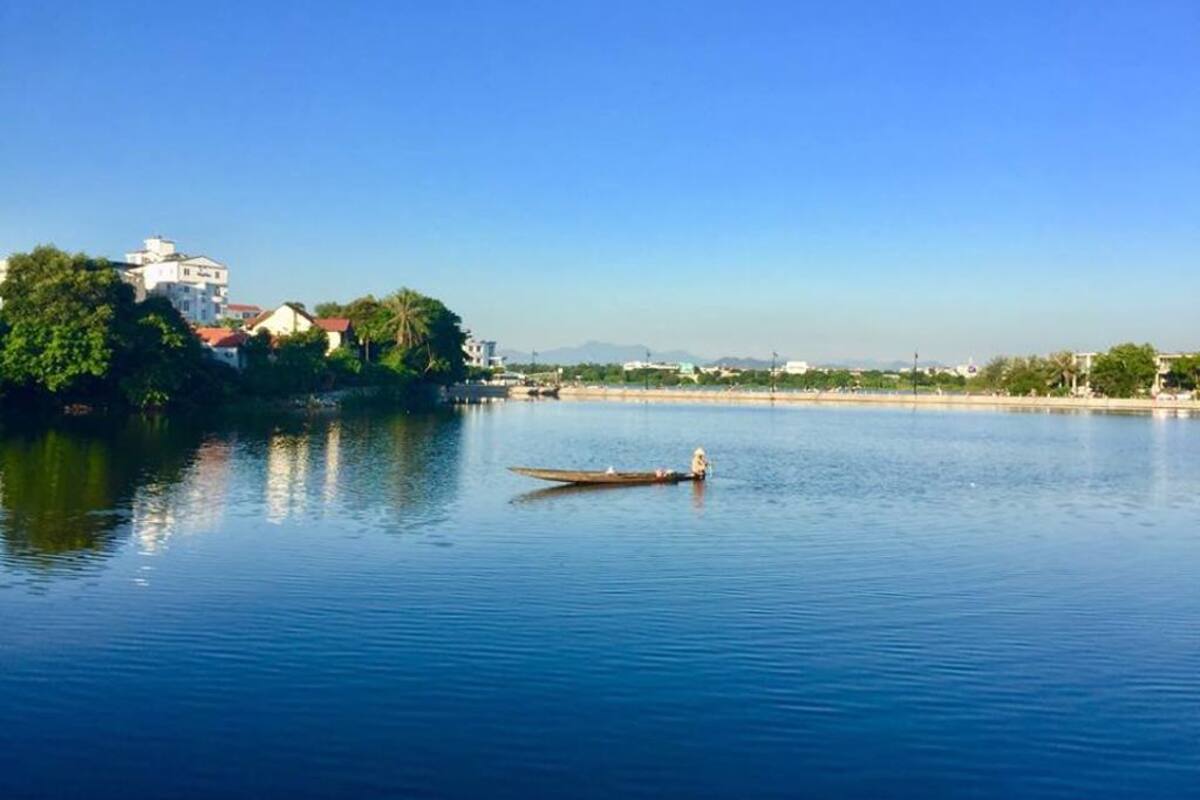 Family Room, River View and Garden View | Minibar, desk, soundproofing, free WiFi